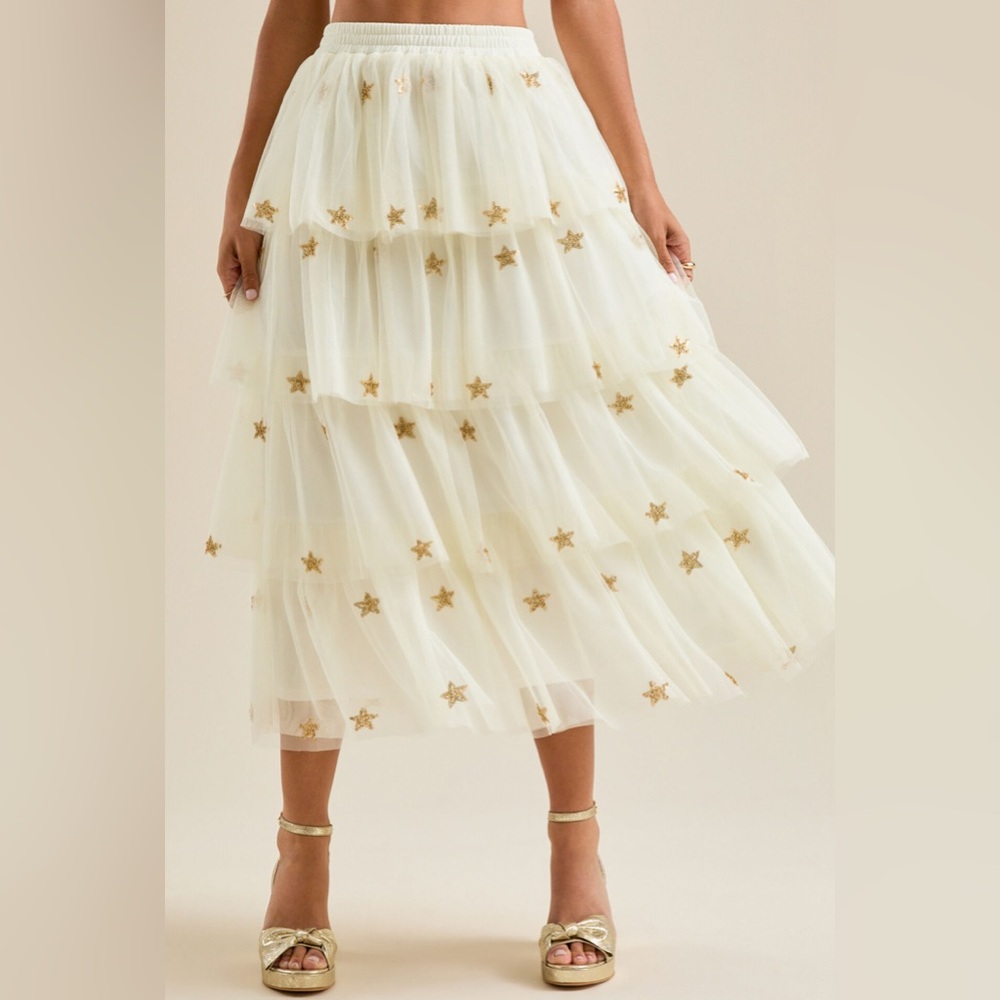 🤍🤍Small Fellyn Tiered Altar’d State Skirt🤍🤍